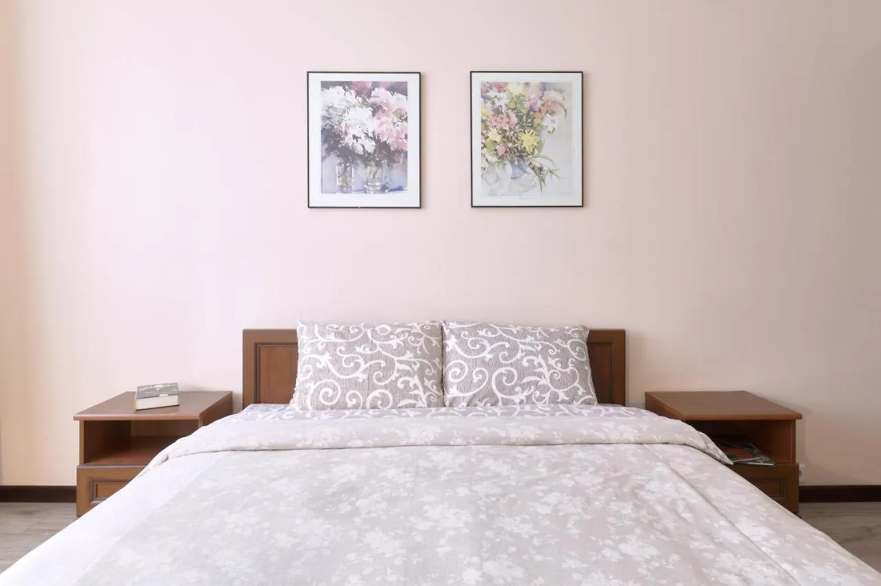 1Br Apartment In The Old City Center Kiev 0*,  Ucrânia